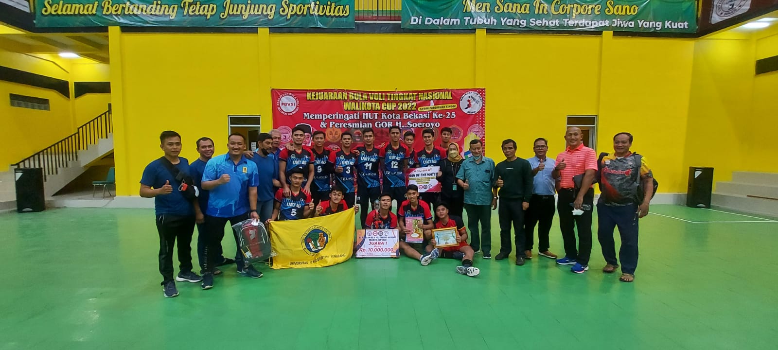 UNTAG SEMARANG JUARA INVITASI BOLA VOLI TINGKAT NASIONAL.