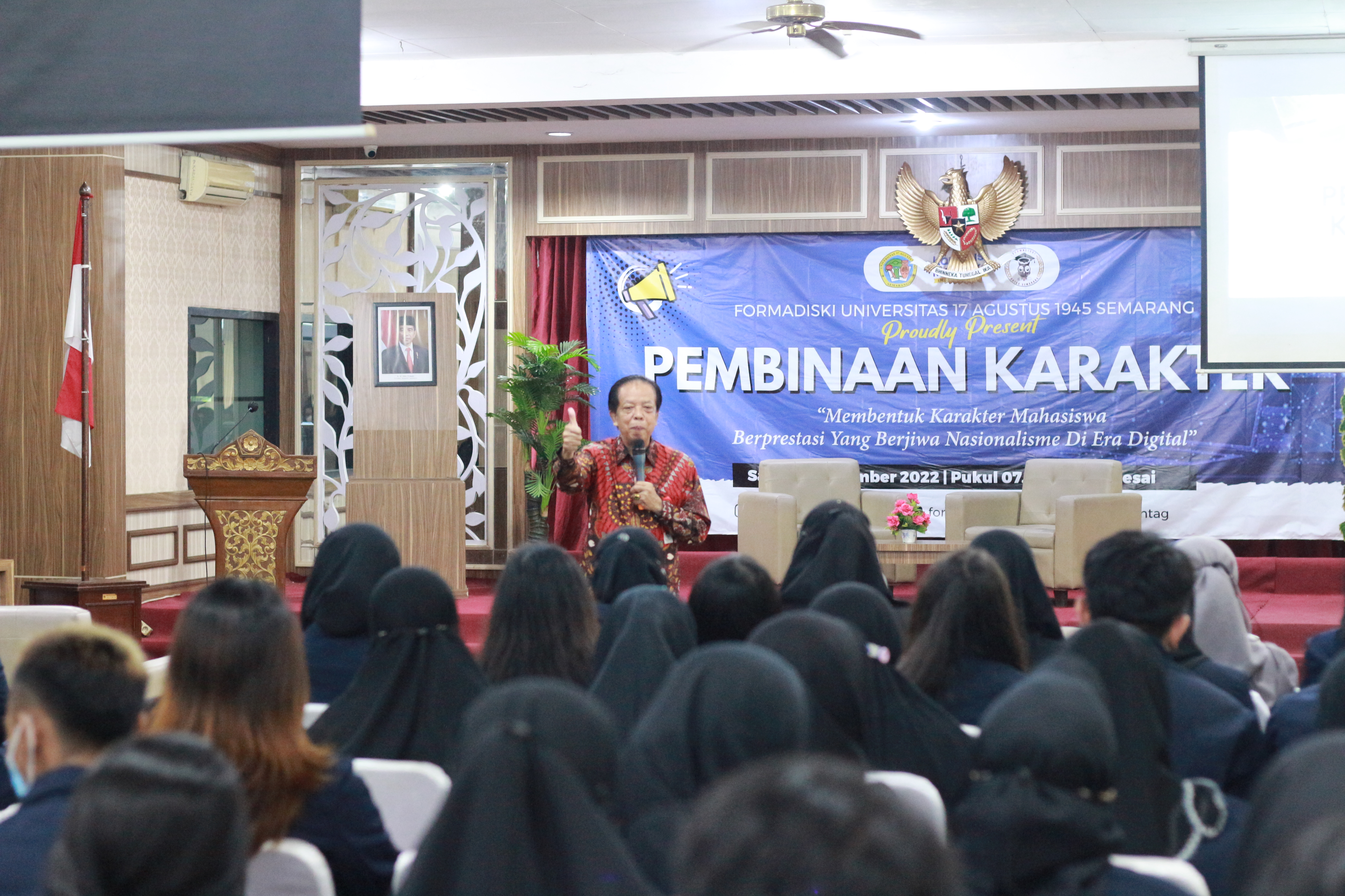 Untag Kembangkan Skill Public Speaking bagi Mahasiswa