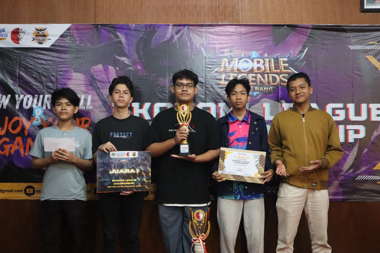Main Game Online Bisa Jadi Ajang Unjuk Gigi dan Berprestasi