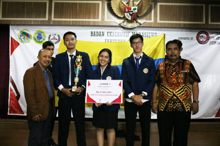 Fakultas Hukum Untag Gelar Debat Mahasiswa Tingkat Nasional
