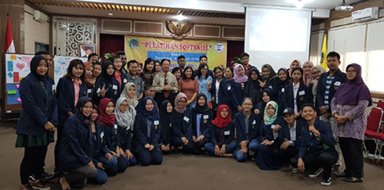 Soft Skill Menjadi Kebutuhan Urgen Dalam Dunia Pendidikan